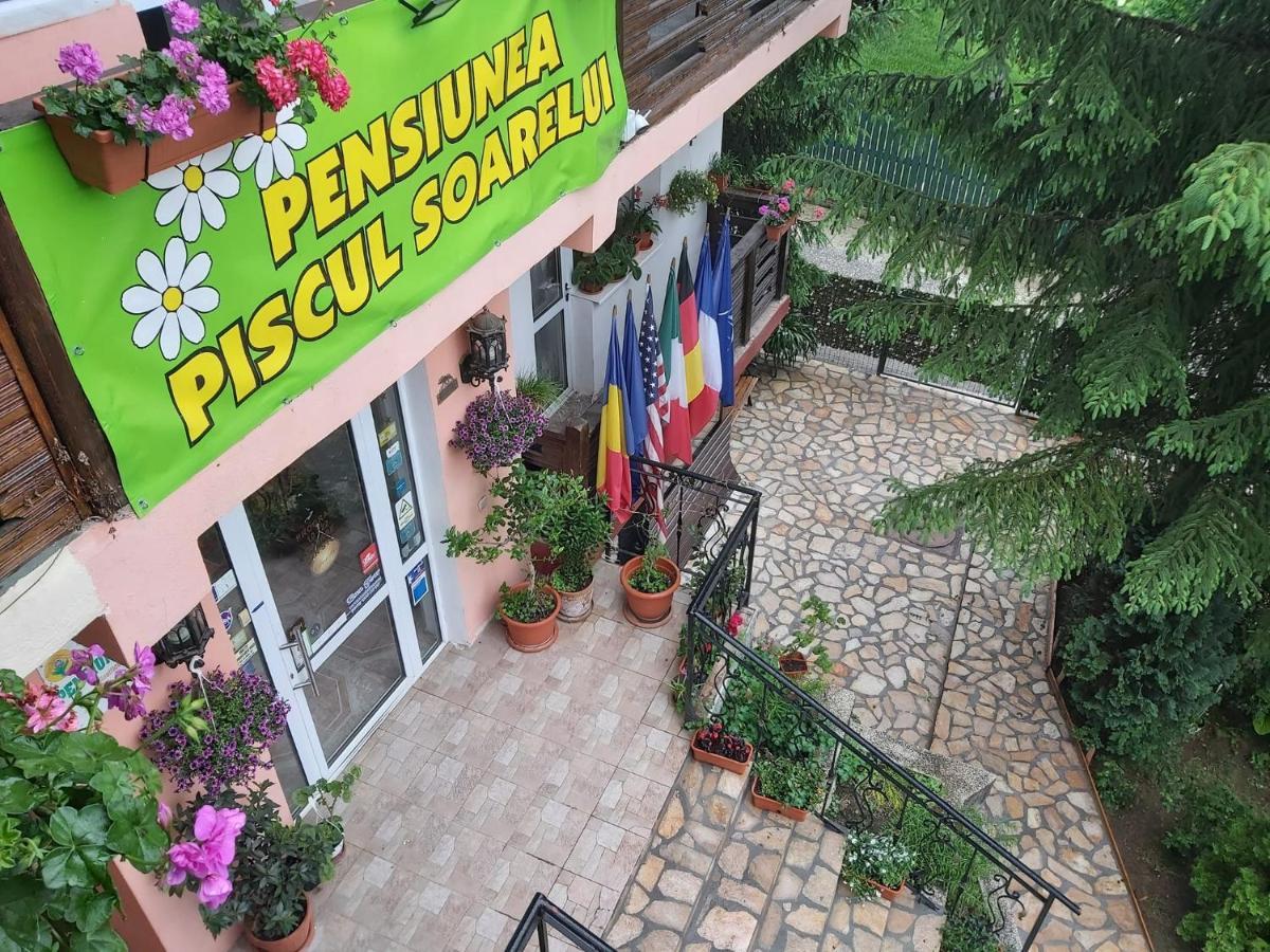 Pensiunea Agroturistica Piscul Soarelui Cîmpulung Kültér fotó